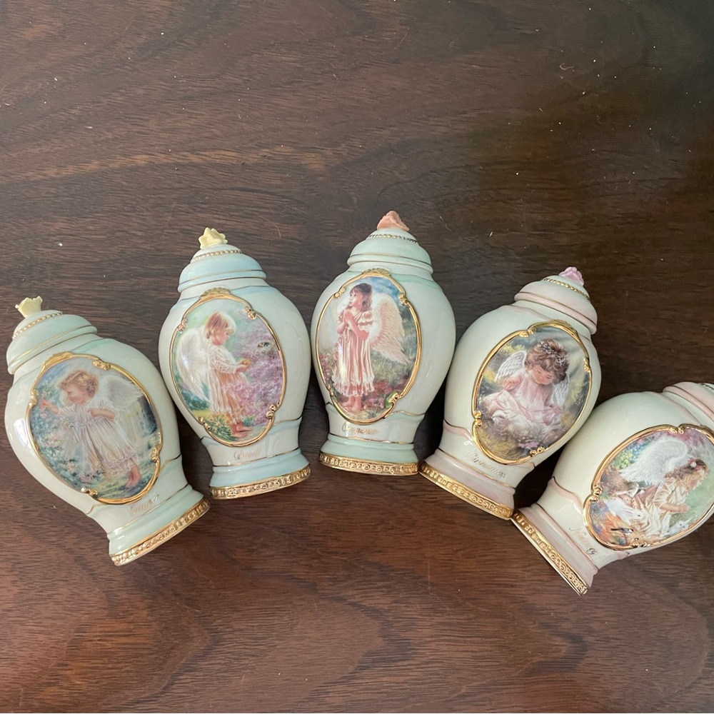 Vintage Touch of Heaven Spice Jar Set